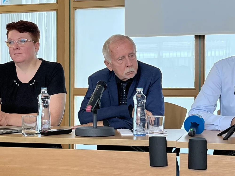 Křeček varuje před dětským ombudsmanem. Na funkci nemáme personál, strachuje se