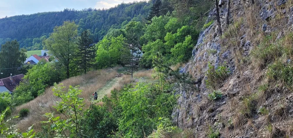 Lidem otevřeli opět lezeckou stěnu v Moravském krasu. Přibyla byrokracie, aby místní nebrblali