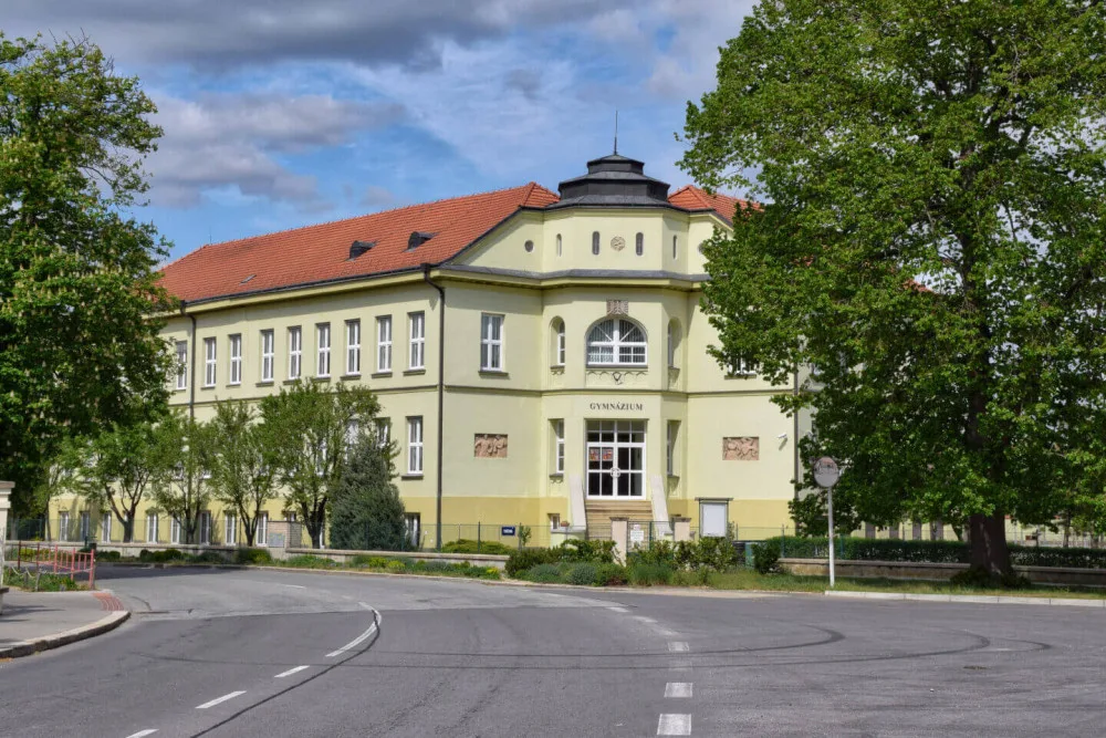 Gymnázium na Brněnsku razí novinku. Žáci místo známek dostanou slovní hodnocení