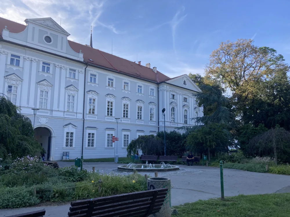 Stavba garáží pod brněnským parkem zarazila experta na podzemí. Vašich nálezů se nedotkne, ujišťuje radnice