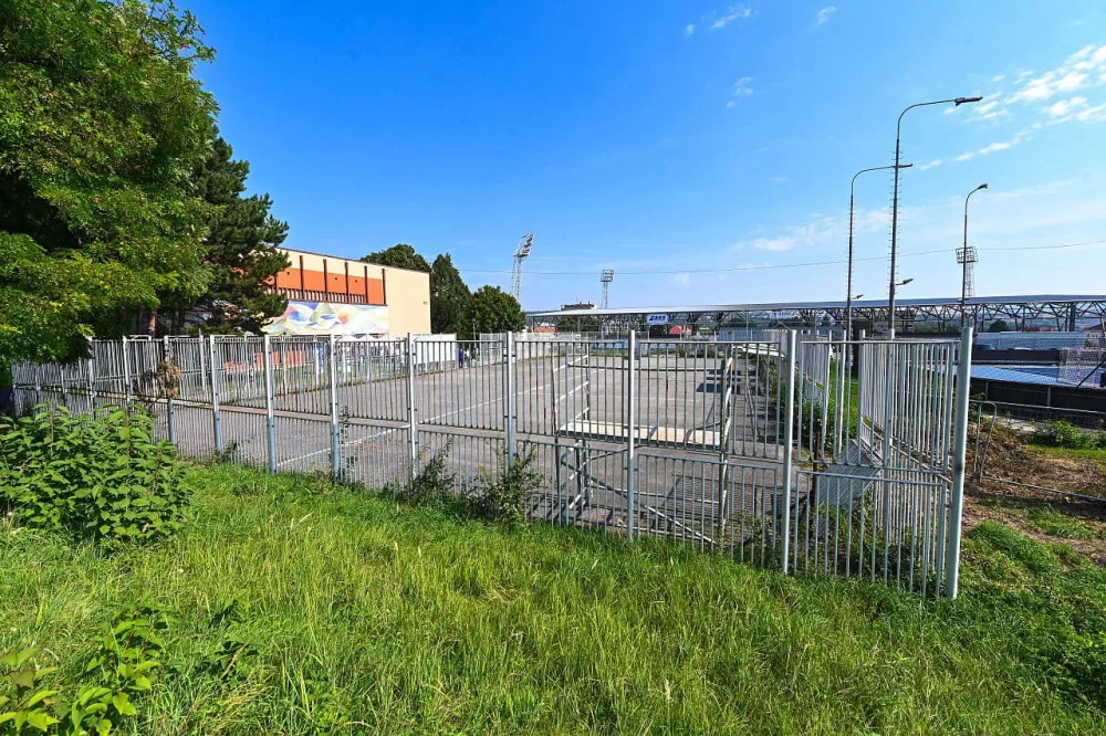 Brno buduje království míčovek. V královopolském areálu staví třetí halu