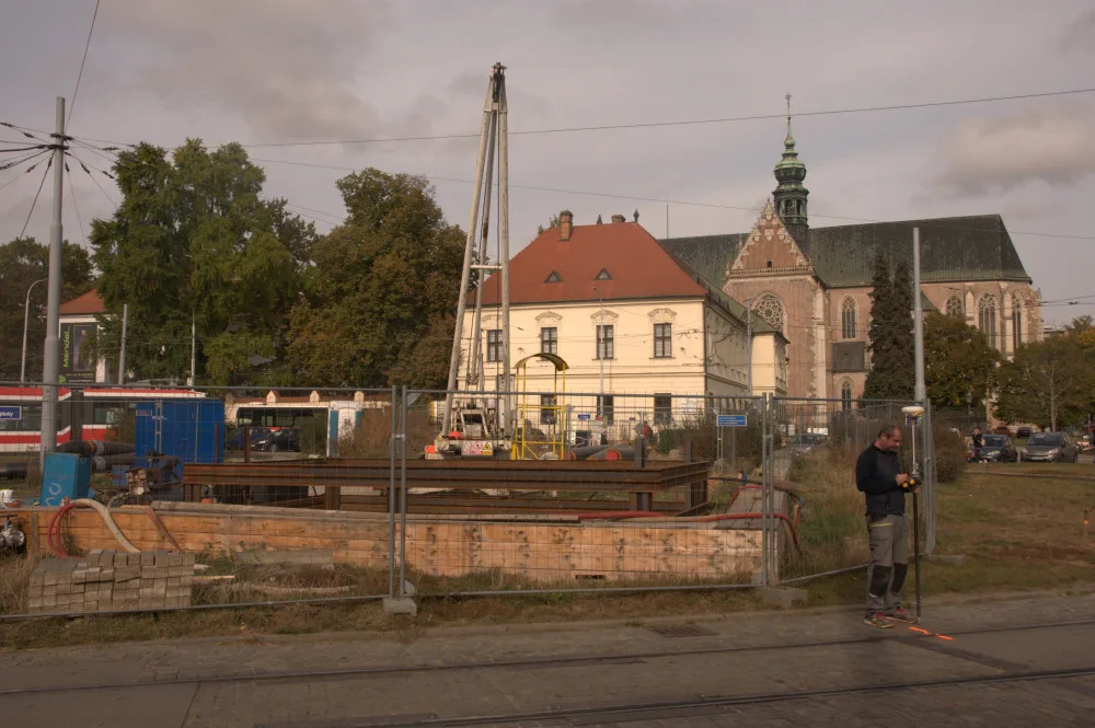 Archeology na Mendlově náměstí v Brně překvapil haltýř, který našli při opravě horkovodů