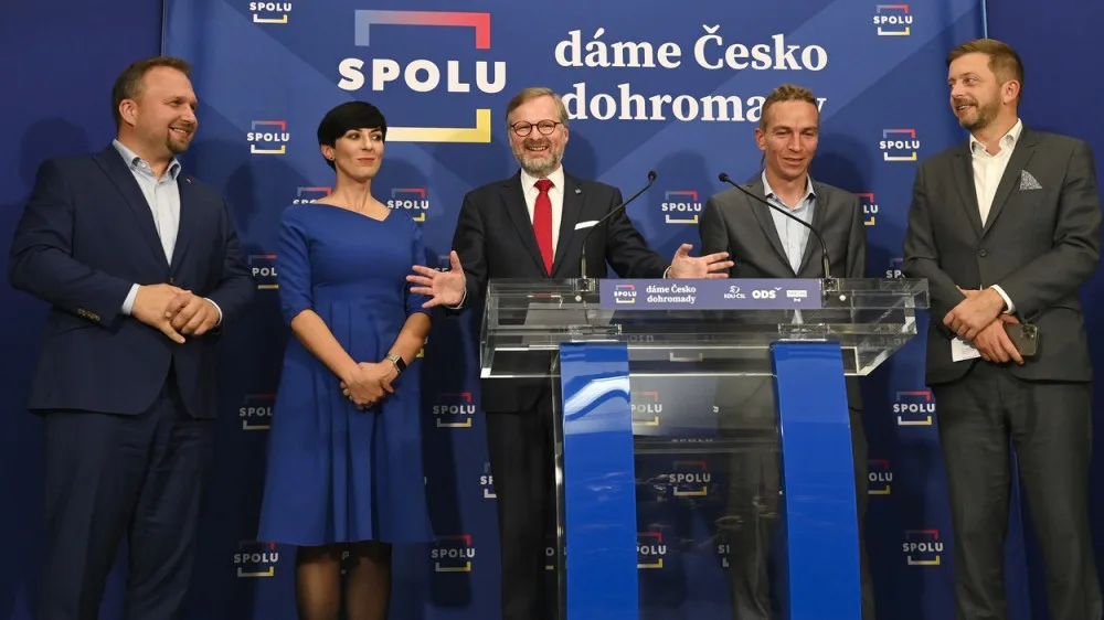 Co rozhodlo o jednotné kandidátce Spolu a proč je kolem toho takový rozruch? Tady jsou odpovědi