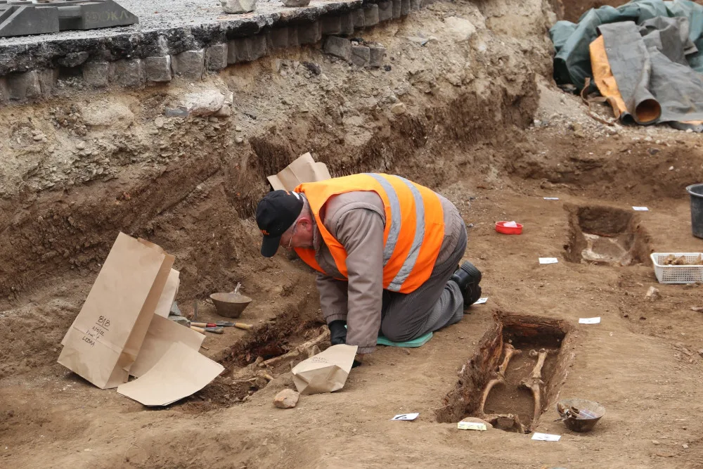 Archeologové přišli s postřehem. Lidi na jižní Moravě napadala zákeřná infekce