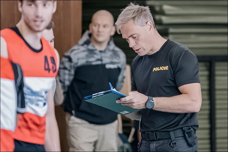 Práce je mi posláním, říká policejní instruktor střelecké přípravy a taktiky zákroků