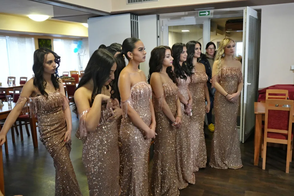 ANKETA: Miss Roma zná své finalistky. Hlasujte, která dívka by se měla stát romskou královnou krásy