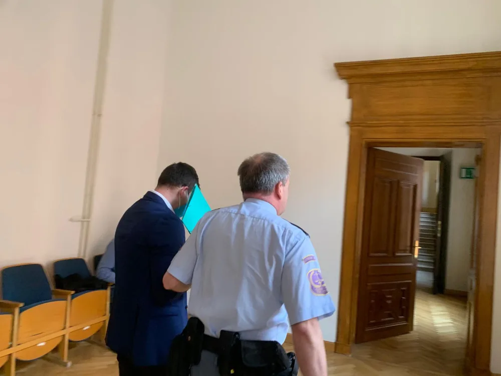 Modlím se za něj každý den, řekl muž obviněný ze shození turisty z hradeb Špilberku. Vinu ale popírá