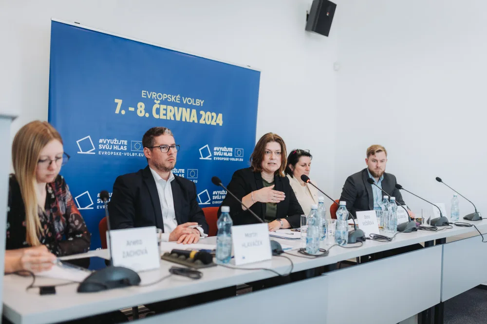 pr vymyslim jestě titulek