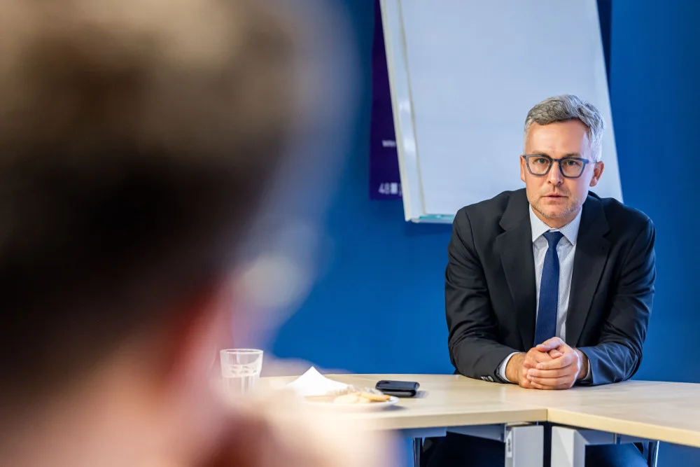 EU dělala všechno pro to, aby snižovala konkurenceschopnost Evropy. To se musí změnit, říká kandidát na europoslance Ondřej Krutílek