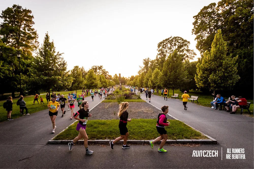 Olomouc přivítá 14. půlmaraton. RunCzech láká i na rodinné běhy a novou pětku