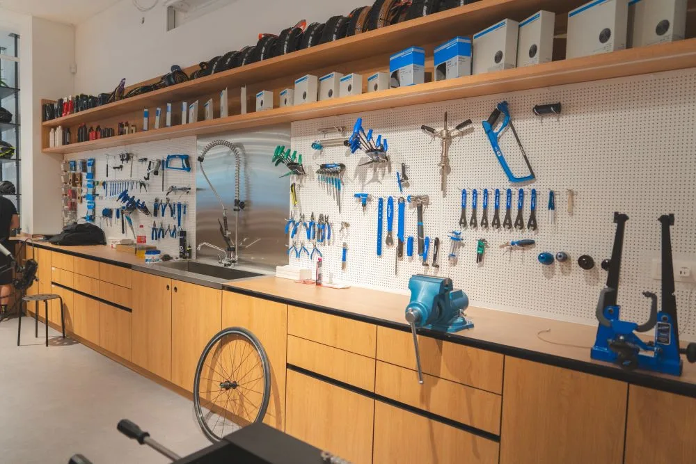 Největší slovenský cyklo e-shop MTBIKER otevřel ve Vlněně první českou prodejnu
