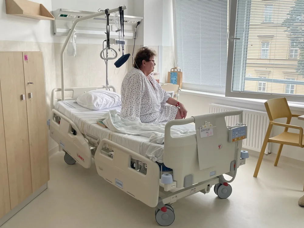 Fakultní nemocnice u sv. Anny otevřela onkologickým pacientům nové lůžkové oddělení