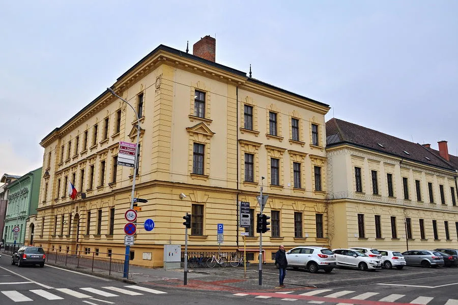 34 okresní soud