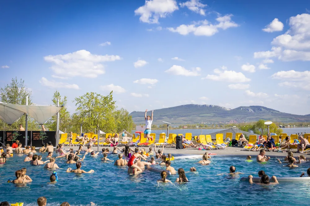 Aqualand slaví 11. narozeniny, pořádá šampionát maskotů, vystoupí kapela Slza