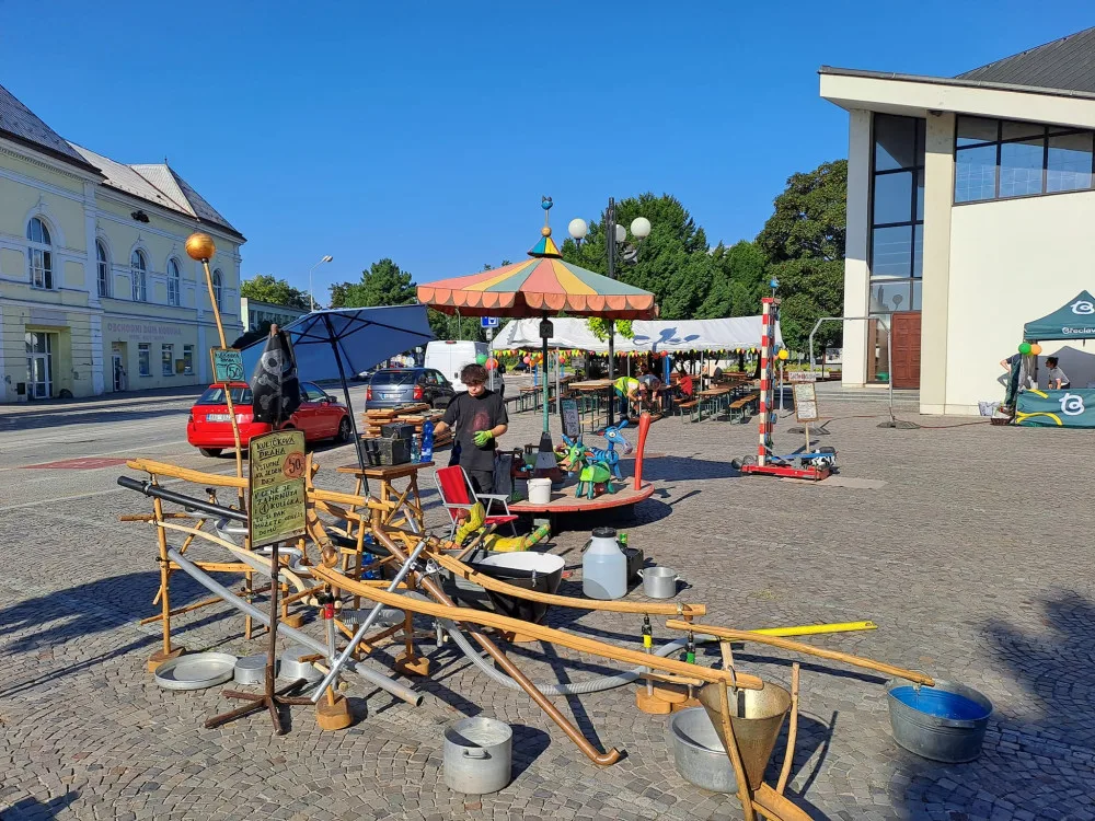 Okurková sezona je u konce. Lidé v Břeclavi o víkendu oslavili Slavnosti rajčat