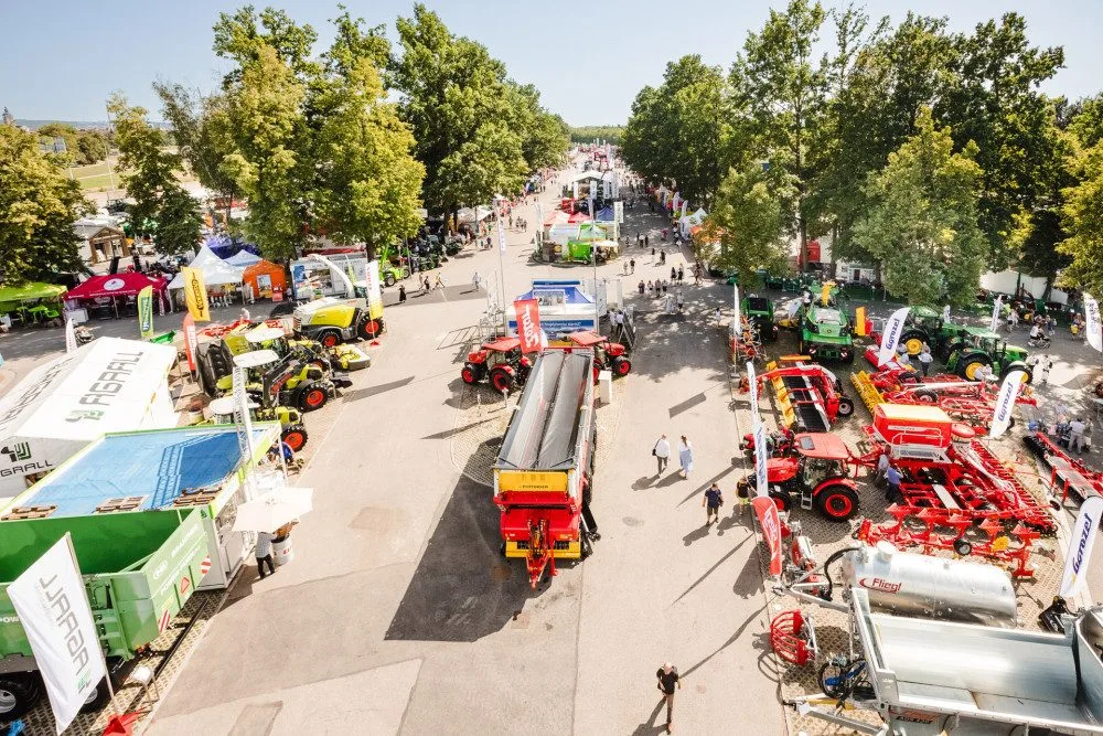 Vyhrajte vstupenky na Země živitelku