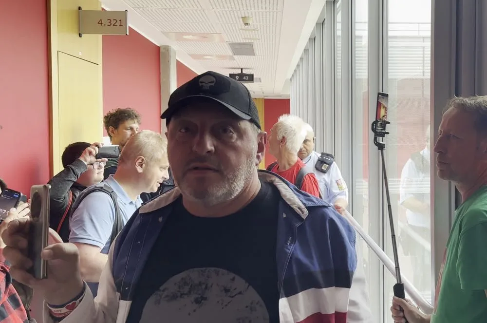 Soud bude rozhodovat o vazbě Pavla Zítka. Dnes si jej policisté převzali ze Slovenska