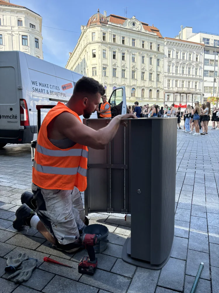 ANKETA: Na Svoboďáku jsou nové koše. Pojmou třikrát víc odpadu a jsou jinak rozmístěné