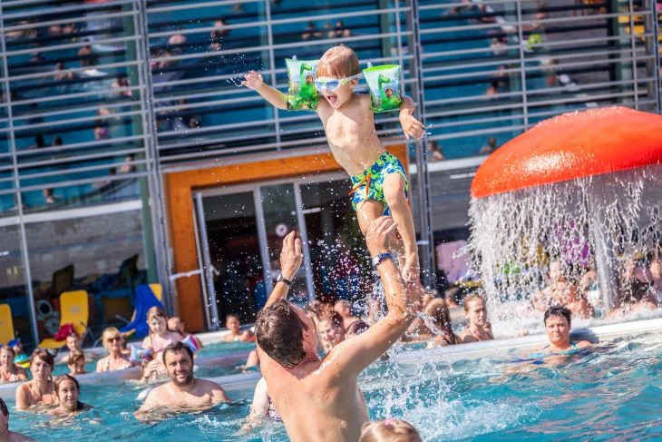 Aqualand během léta navštívilo 260 tisíc lidí, letní areál otevře i tento víkend