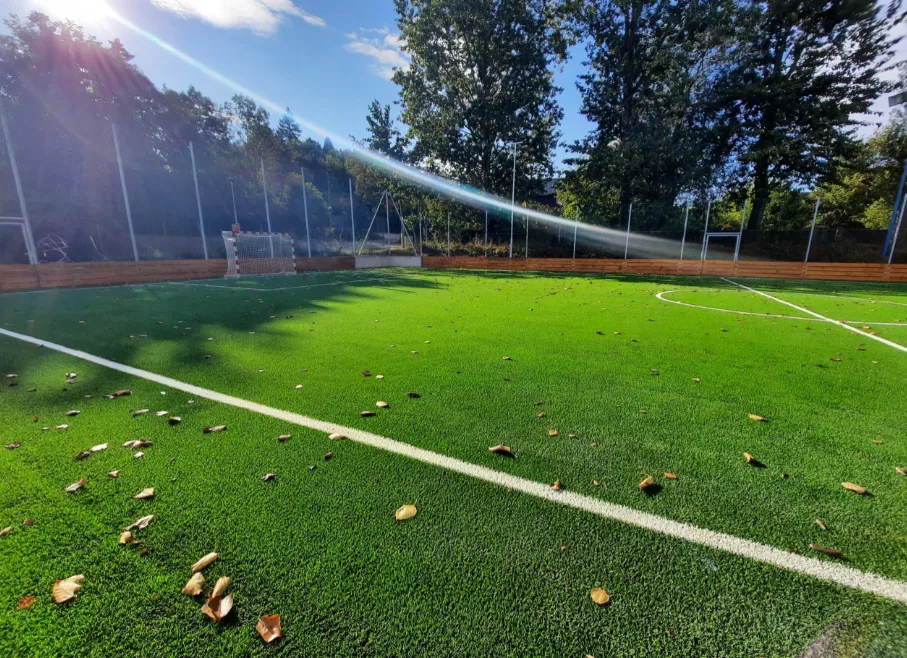 Žebětín má nové hřiště na malou kopanou. Sportovci ho budou moci využívat po celý rok