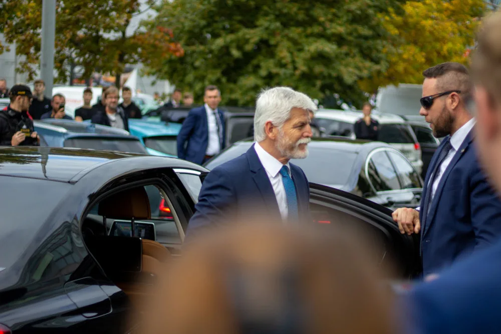 FOTOGALERIE: Prezident Petr Pavel navštívil jižní Moravu. Podívejte se, jak vypadal jeho příjezd na výstaviště