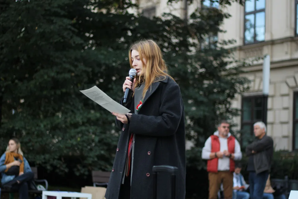 VIDEO: V Brně demonstrují desítky lidí. Podpora Izraele je podle nich nekritická