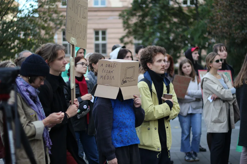 VIDEO: V Brně demonstrují desítky lidí. Podpora Izraele je podle nich nekritická