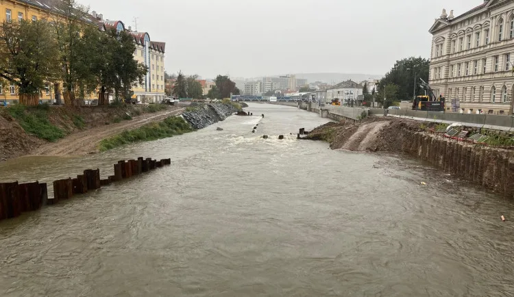 Brněnské protipovodňové opatření na Svratce nabere další zpoždění kvůli zářijovým povodním