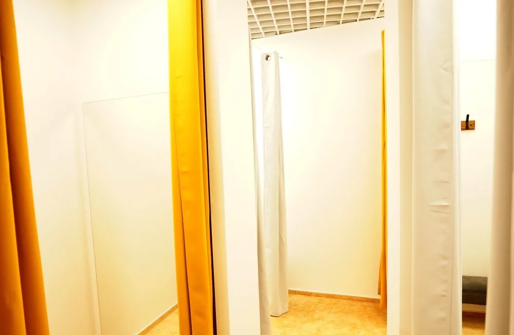 GoldBee otevřela obchod ušitý na míru nákupy s dětmi