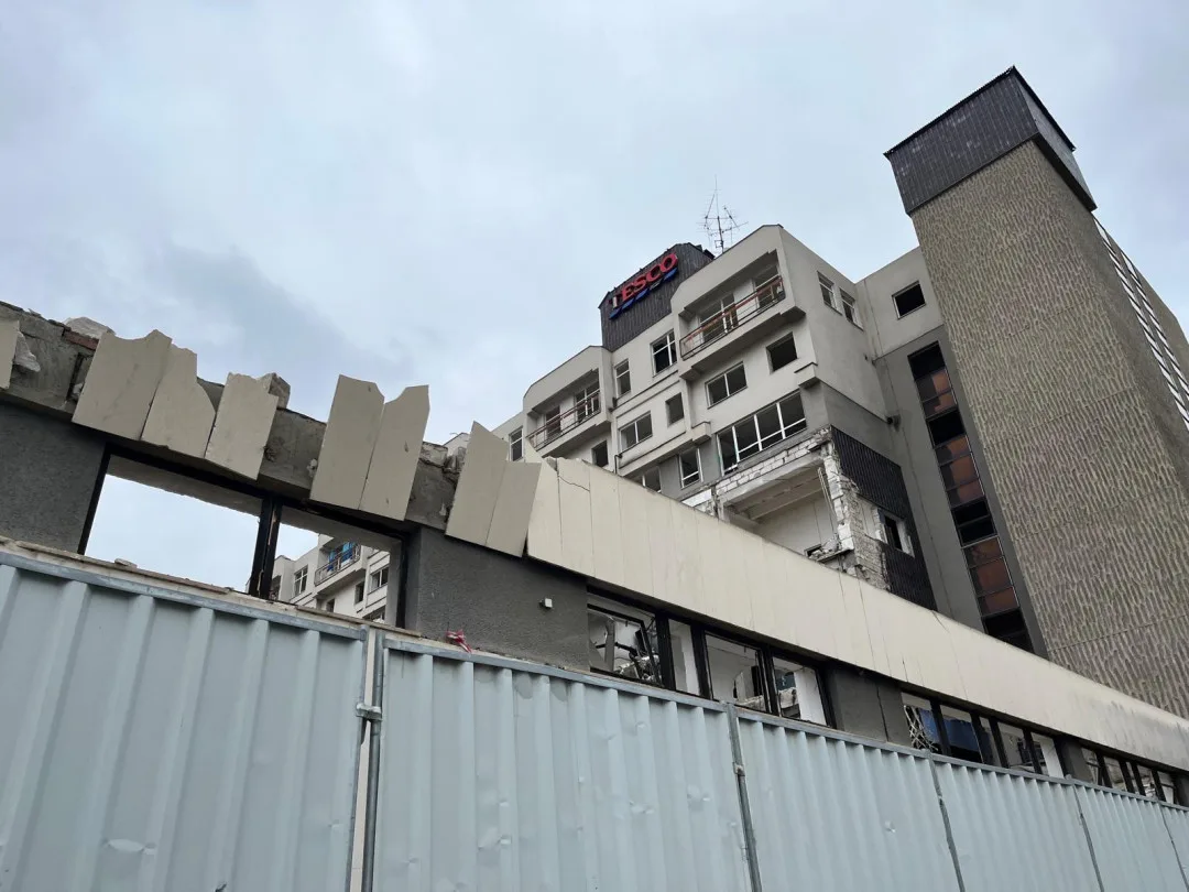 FOTOGALERIE: Bývalý Prior mizí Brňanům před očima. Podívejte se, jak postoupila demolice