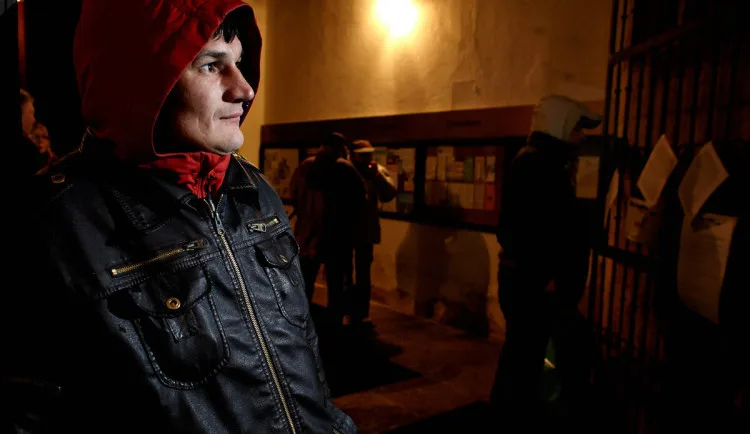 Brno zasáhly mrazivé noci. Lidé bez domova se ukrývají před nízkými teplotami v noclehárnách