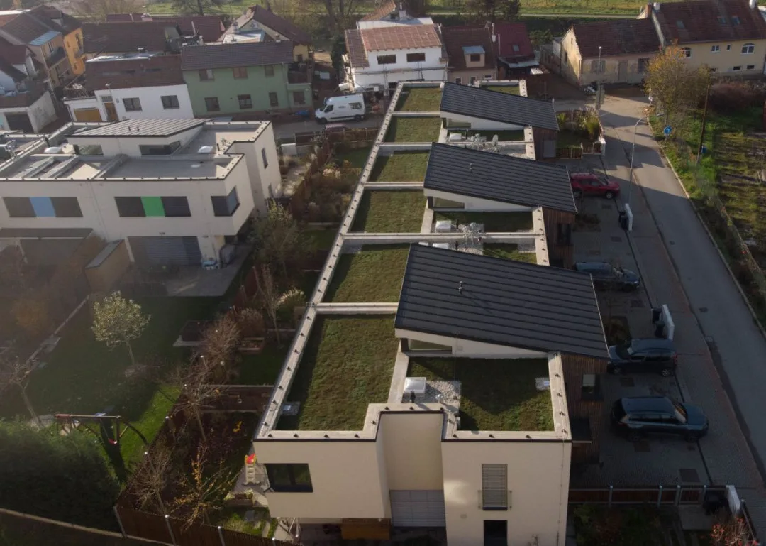 Zelená střecha téměř zadarmo! GreenTop vyřídí dotaci i realizaci za Vás! Úspora vody, lepší klima a finanční podpora
