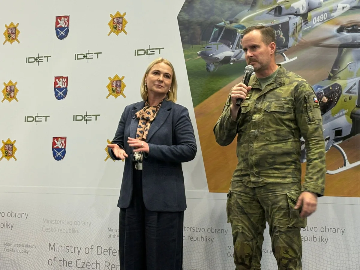 Armáda potřebuje důvěru veřejnosti, řekl náčelník generálního štábu Řehka