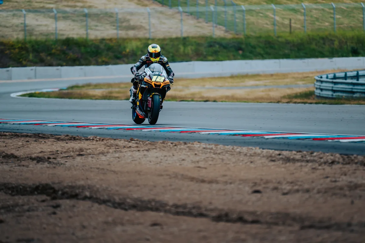 TRACKRIDERS