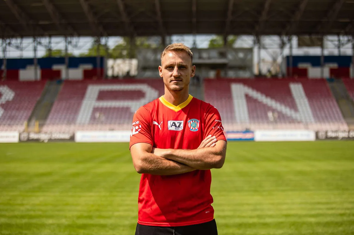 Další posily do Zbrojovky. Tým doplní útočník Rymarenko a obránce Klíma