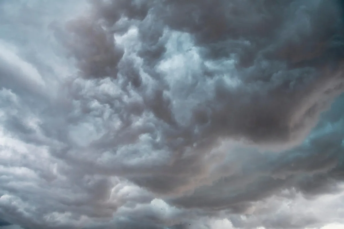 Přívalové deště i kroupy dnes hrozí i jihu Moravy, varují meteorologové