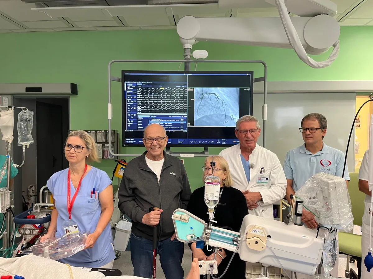 Senior z Brna prodělal infarkt, oživovali ho přes půl hodiny. Ještě nenastal čas, říká