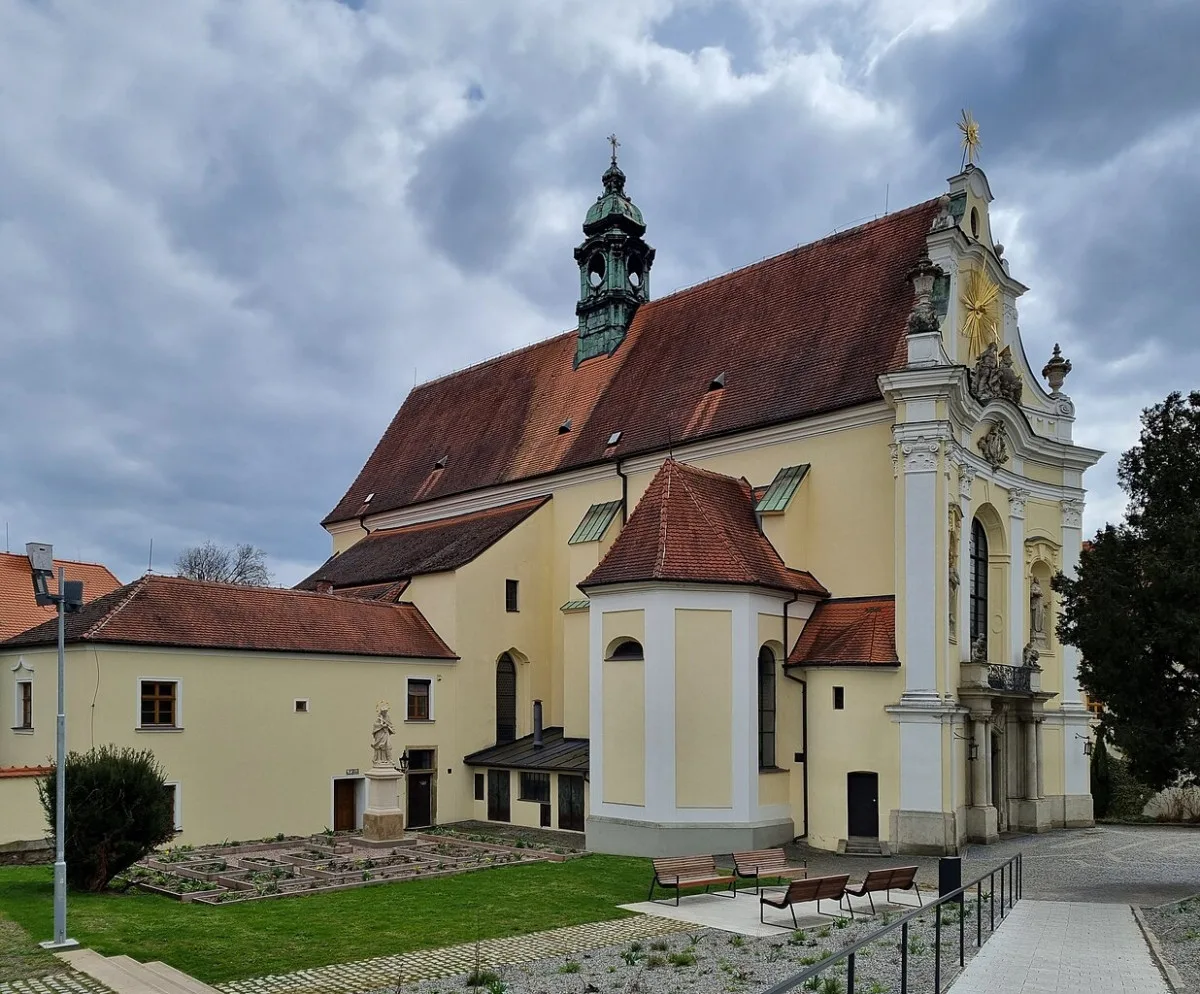 Brno,_kostel_Trojice,_Kralovo_Pole_5