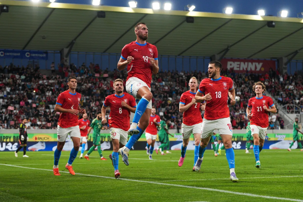 Zlepší se příště fotbalová reprezentace? Nezlepší. Za daného stavu nemůže.