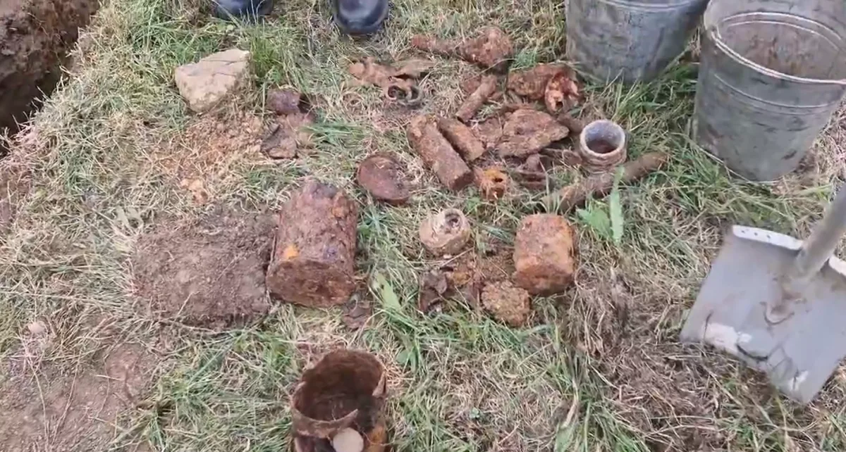 Dělníci v Brně našli nevybuchlou munici, policie evakuovala školu
