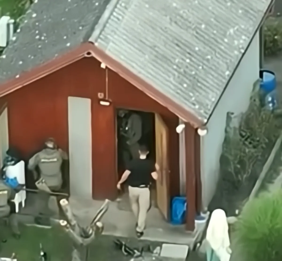 Dva muži v chatě na Hodonínsku vařili pervitin, policisté je chytili při činu
