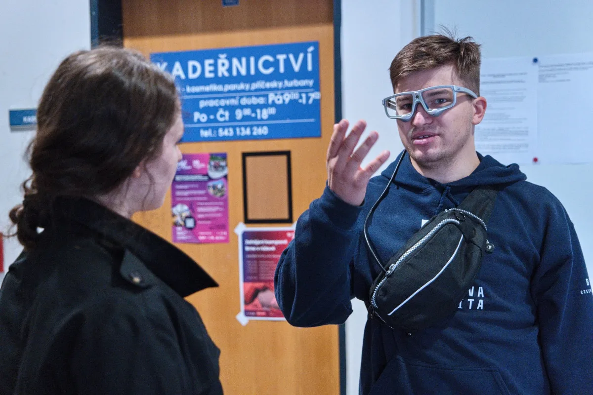 Masarykův onkologický ústav plánuje nové značení. Cedule určí pohyb očí pacientů