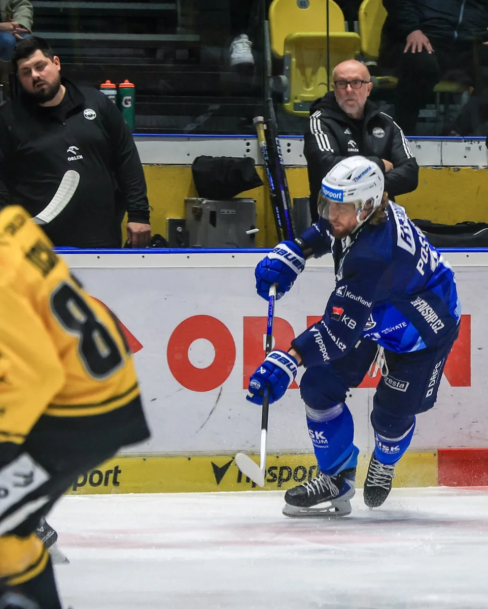 Kometa díky skvělé druhé třetině otočila zápas v Litvínově. Flek slavil hattrick