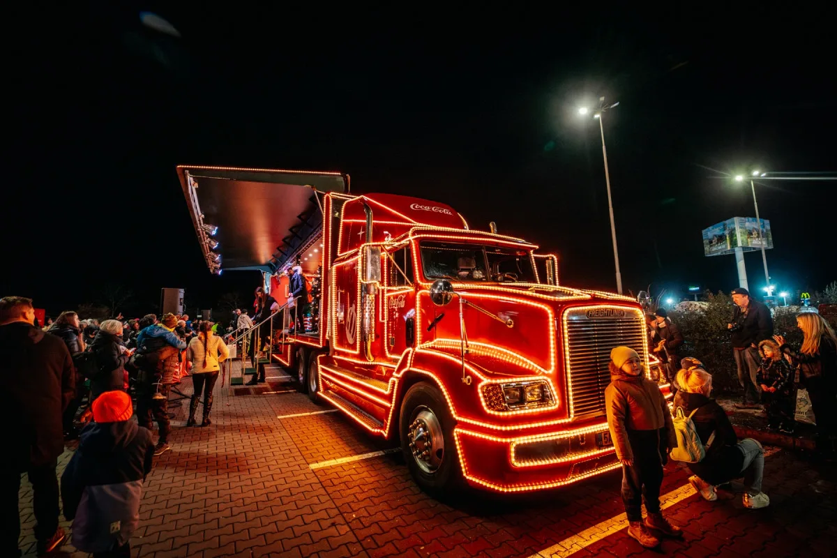 Vánoční kamion Coca-Cola přijíždí do Mikulova. Přivítejte jej 15. prosince