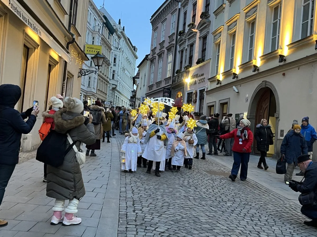 Brňané oslavovali Tři krále. Kašpar, Melichar a Baltazar s velbloudy prošli městem