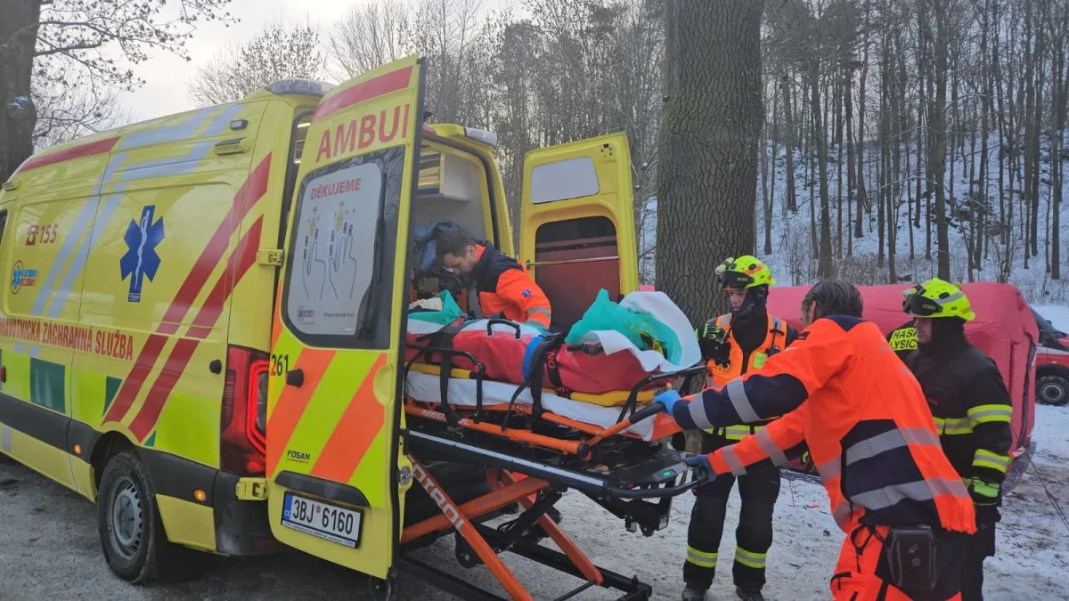 17682127974642-60-jeskynare-zachraneneho-u-rudice-ceka-operace-ma-zlomeny-kotnik