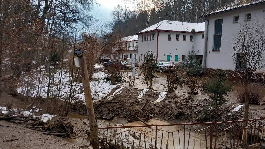 FOTO: Naředěná kejda z jímky na Znojemsku se už dostala do národního parku Podyjí