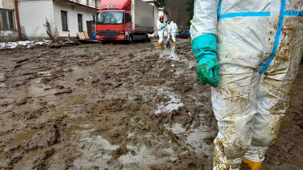 FOTO: Naředěná kejda z jímky na Znojemsku se už dostala do národního parku Podyjí