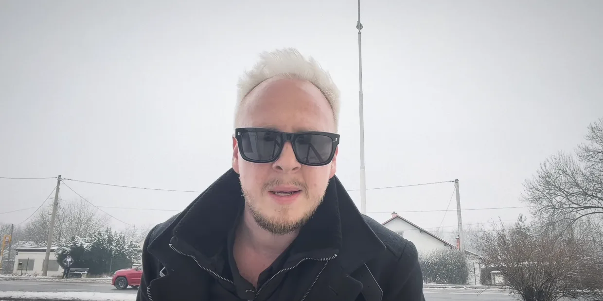 Snímek z citovaného videa