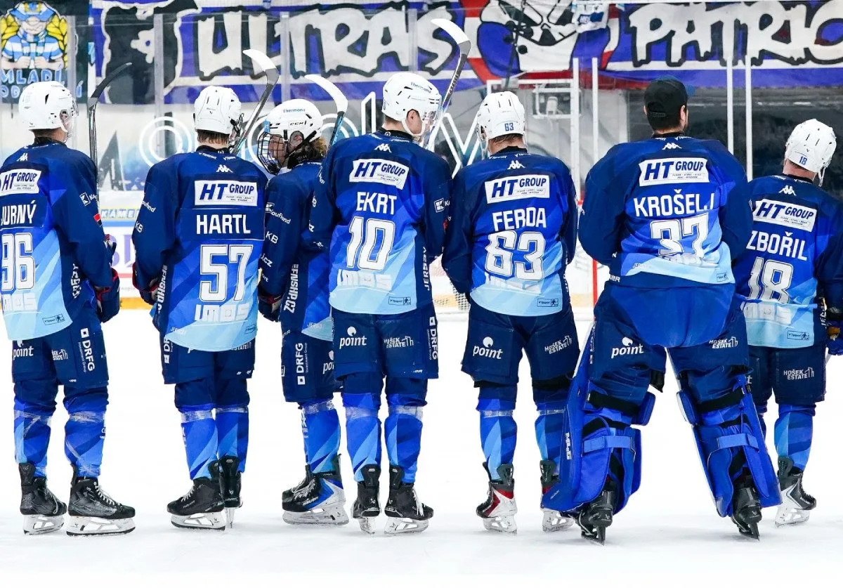 Hokejisté Brna porazili Třinec 5:1 a zajistili si účast v předkole play off